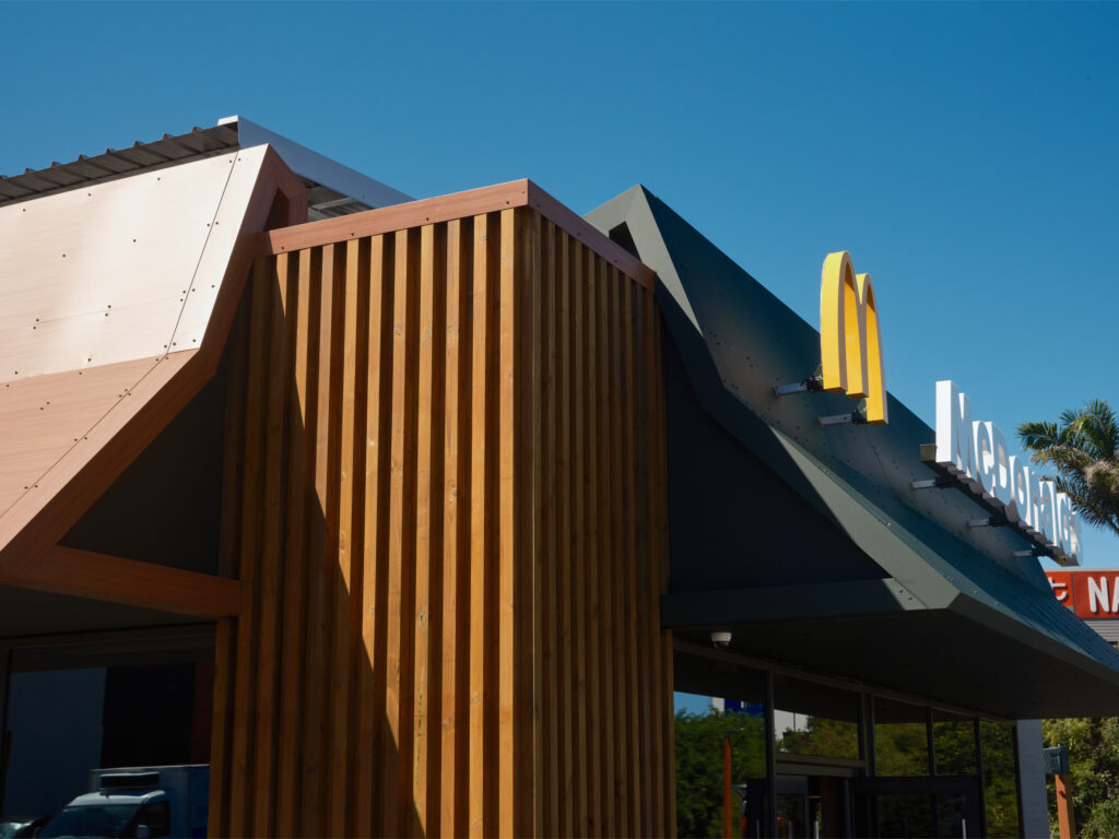 mcdonalds-saintpierre-12