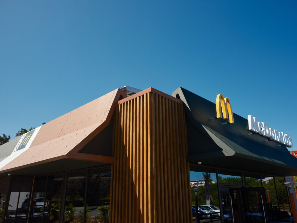 mcdonalds-saintpierre-13